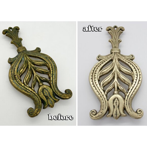 Vintage Wilton 8.5" Brass Trivet, Pot Holder - Picture 9 of 9